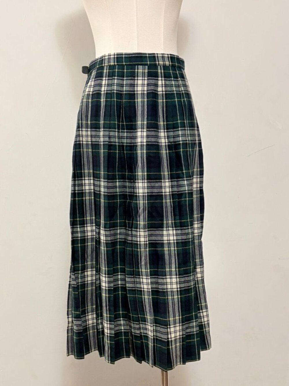 Vintage Lady Slairn Green Tartan Plaid Wool Skirt – Size 16 – c. 1960s–1970s